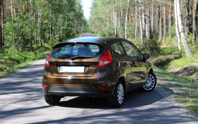 Ford Fiesta cena 21900 przebieg: 76000, rok produkcji 2011 z Kożuchów małe 781